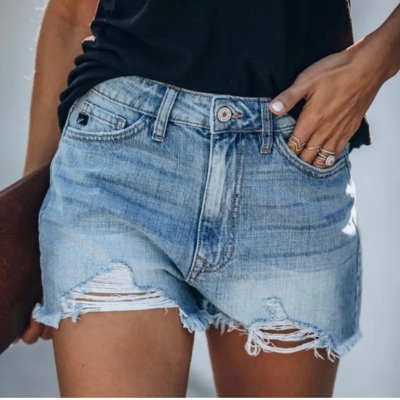 KanCan Pants - KanCan Cut Off Denim Shorts Size Large Distressed Light Wash NWT